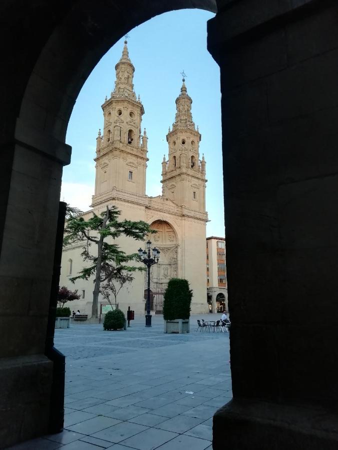 Apartamento Suite Para Dos Logroño Exteriér fotografie